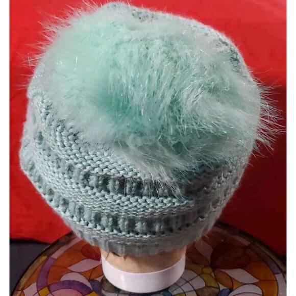 C. C Sek(Handmade)Mixed Lot Of 2 Knit Winter Pom Pom Bow Knit Hats Ponytail Hole - Picture 8 of 16